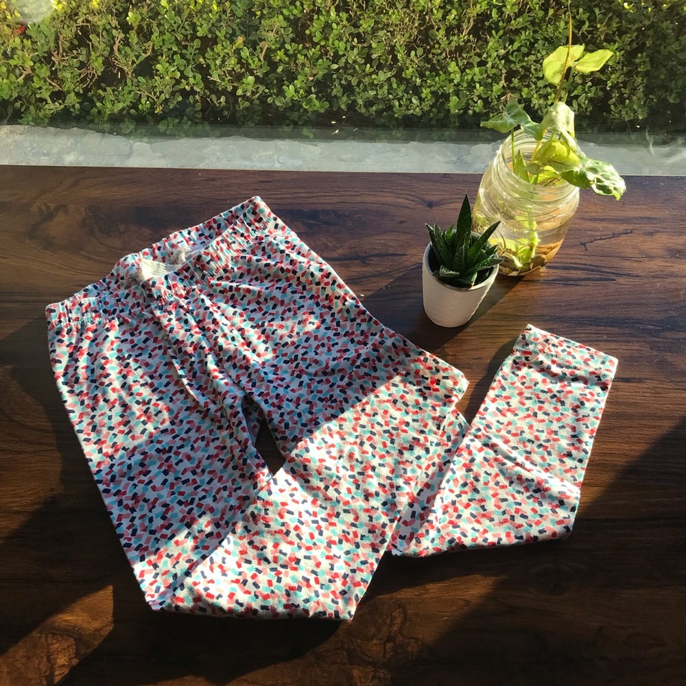 Confetti themed colorful leggings